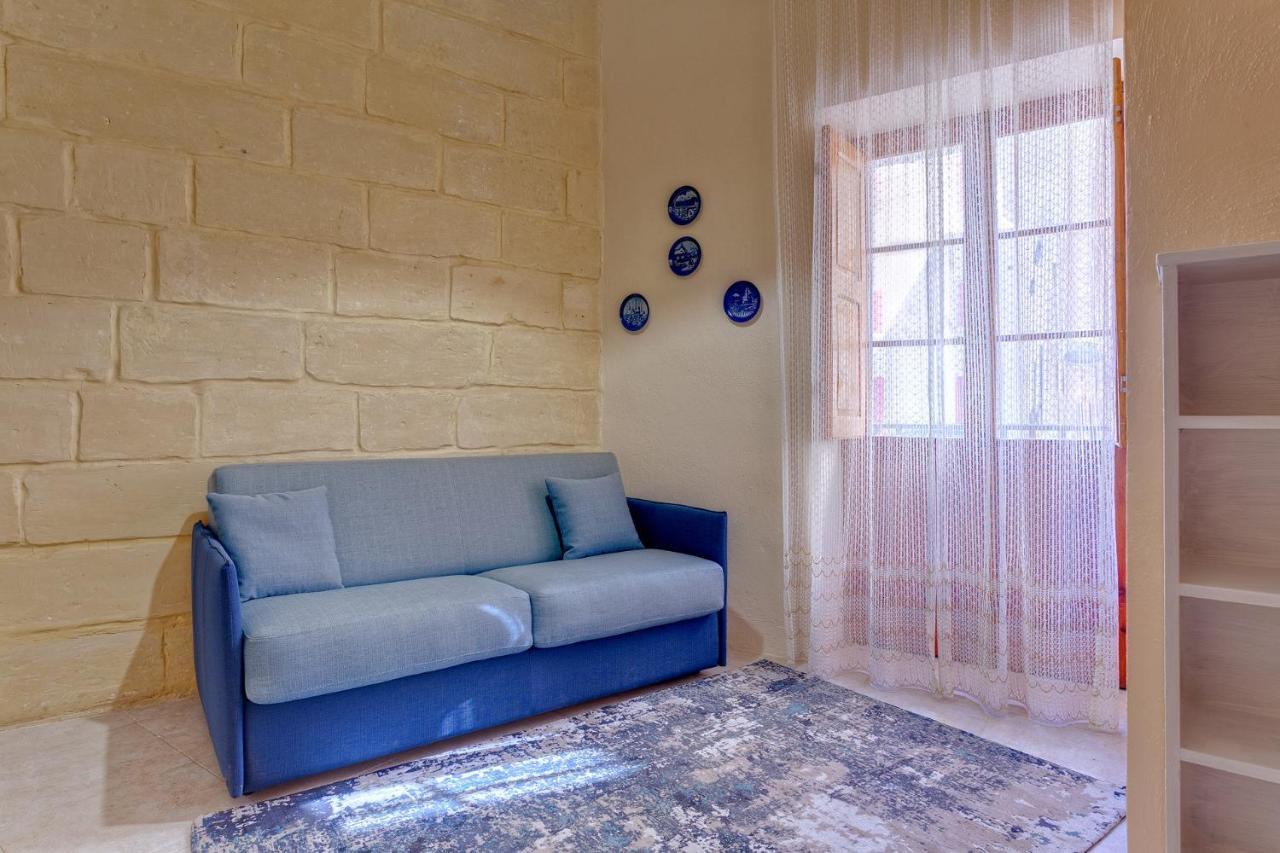 Traditional Maltese Townhouse, Roof Terrace And Views Senglea Exterior photo